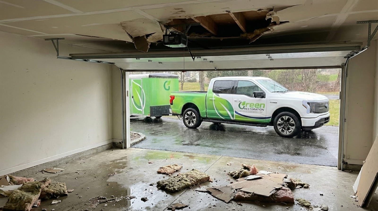 Green Restoration truck responding to water damage in Newtown CT